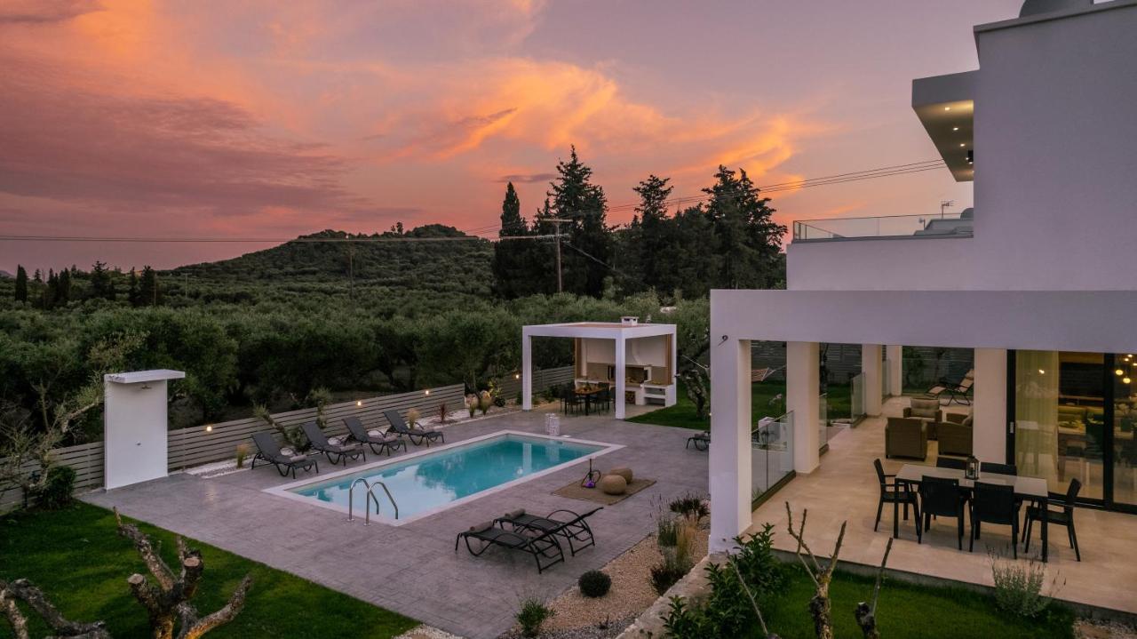 Valentino Luxury Villa Plános Buitenkant foto
