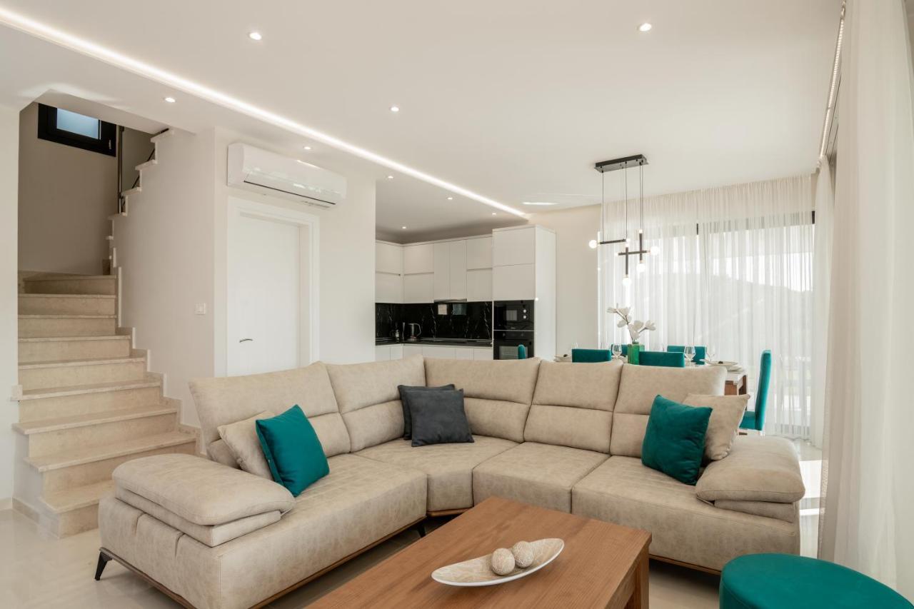 Valentino Luxury Villa Plános Buitenkant foto