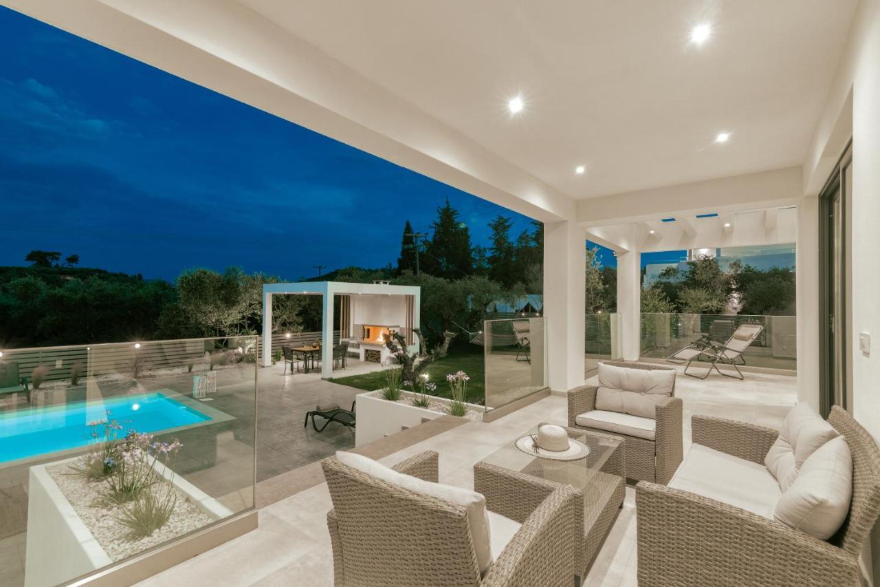 Valentino Luxury Villa Plános Buitenkant foto