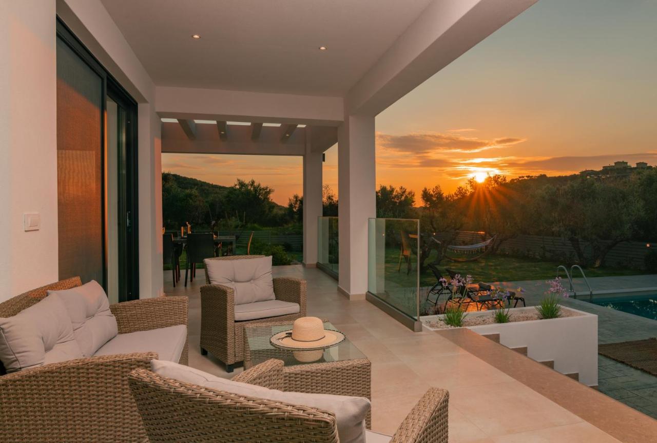 Valentino Luxury Villa Plános Buitenkant foto
