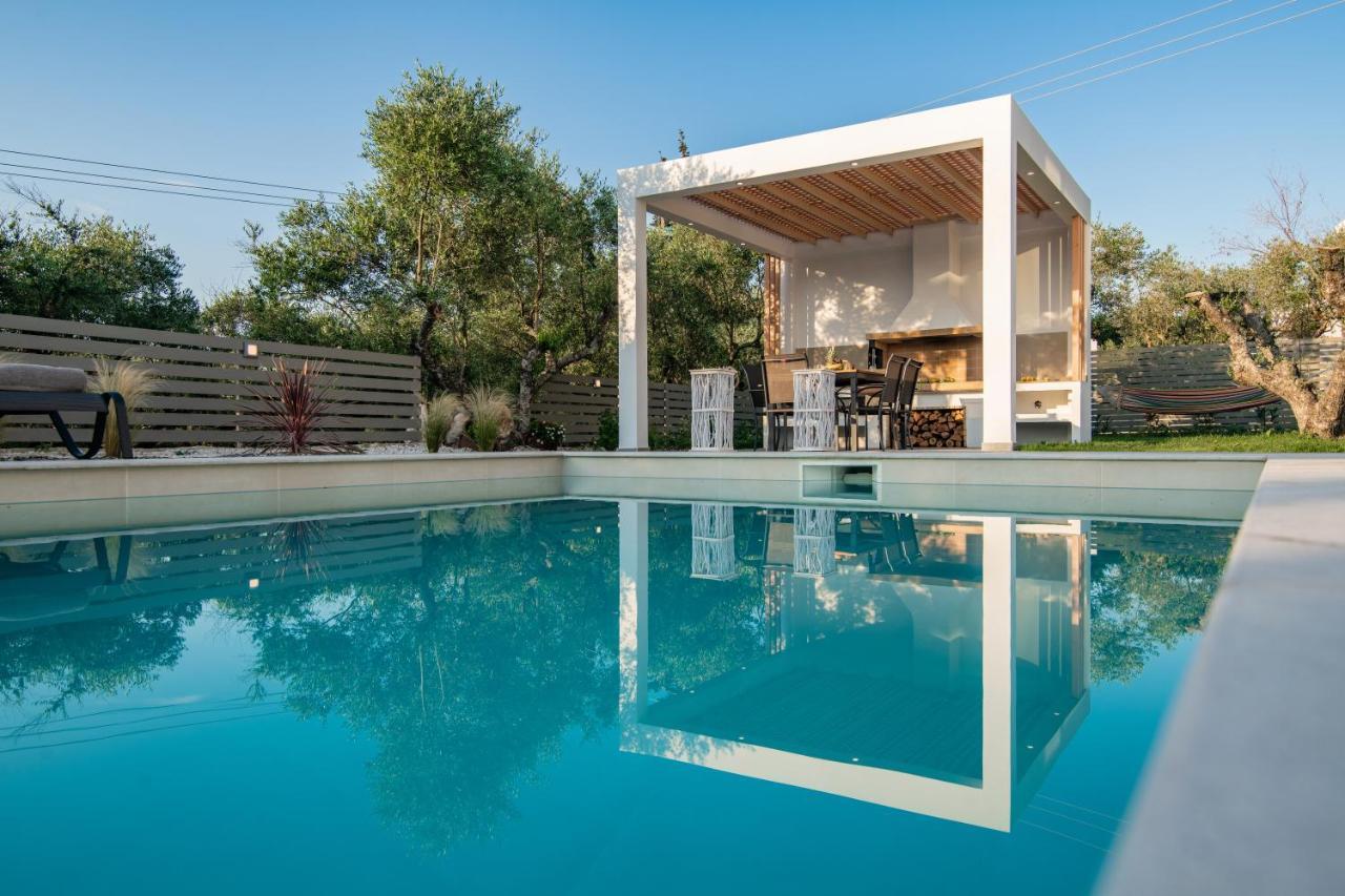 Valentino Luxury Villa Plános Buitenkant foto