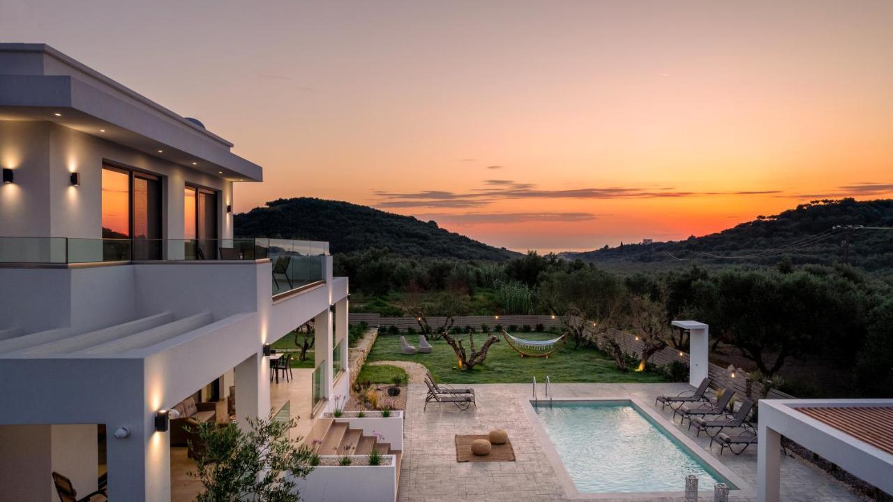Valentino Luxury Villa Plános Buitenkant foto